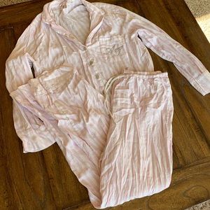 Victoria’s Secret button down pajama set #6391